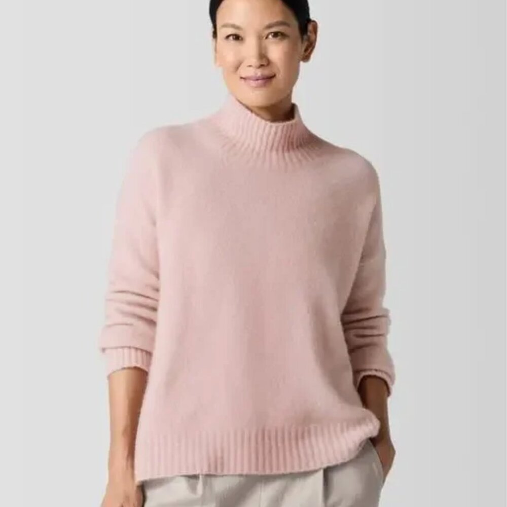 NWT EILEEN FISHER Blush Pink Cashmere Turtleneck Sweater in Size XS